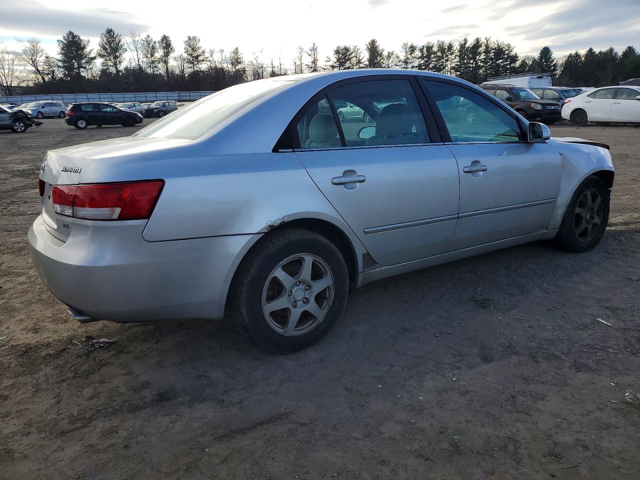 2007 HYUNDAI SONATA SE photo 3