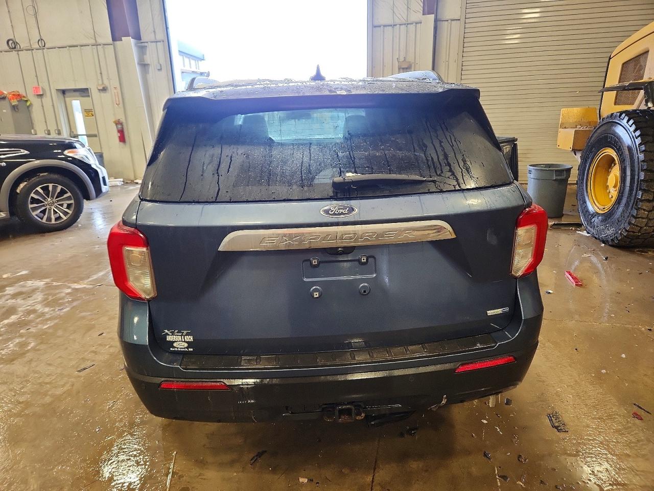 2020 FORD EXPLORER XLT photo 16