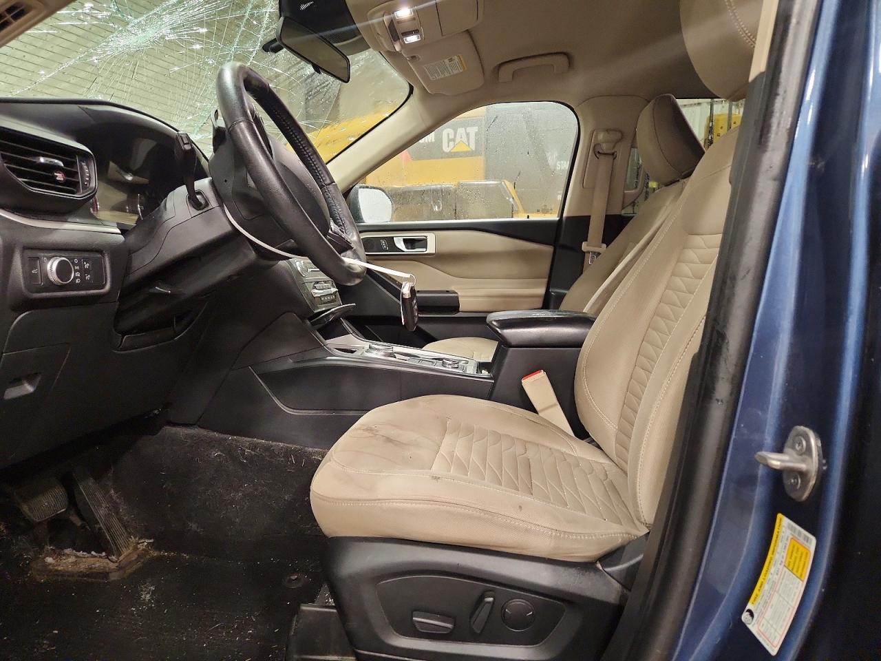 2020 FORD EXPLORER XLT photo 19