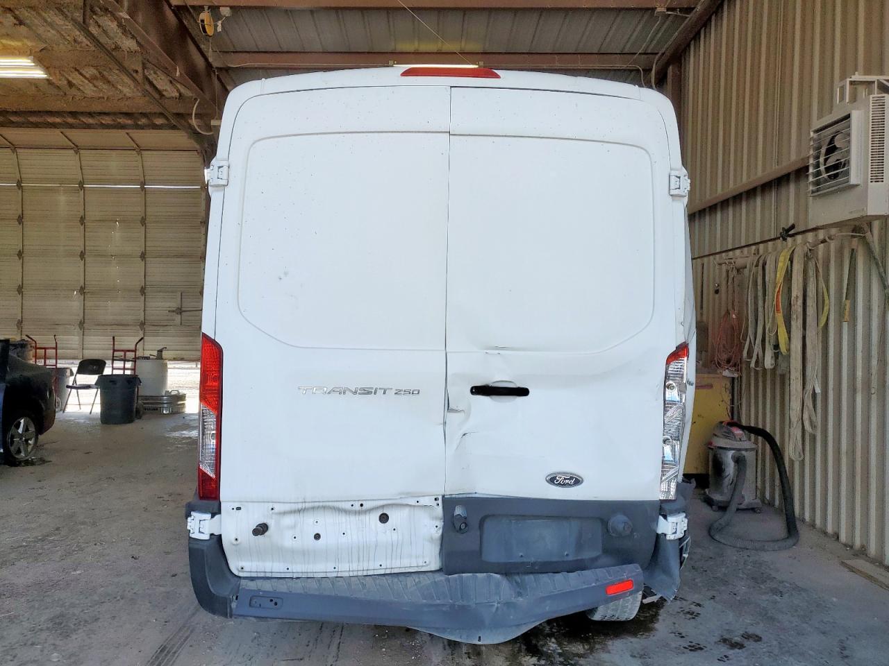 2016 FORD TRANSIT T-250 photo 6