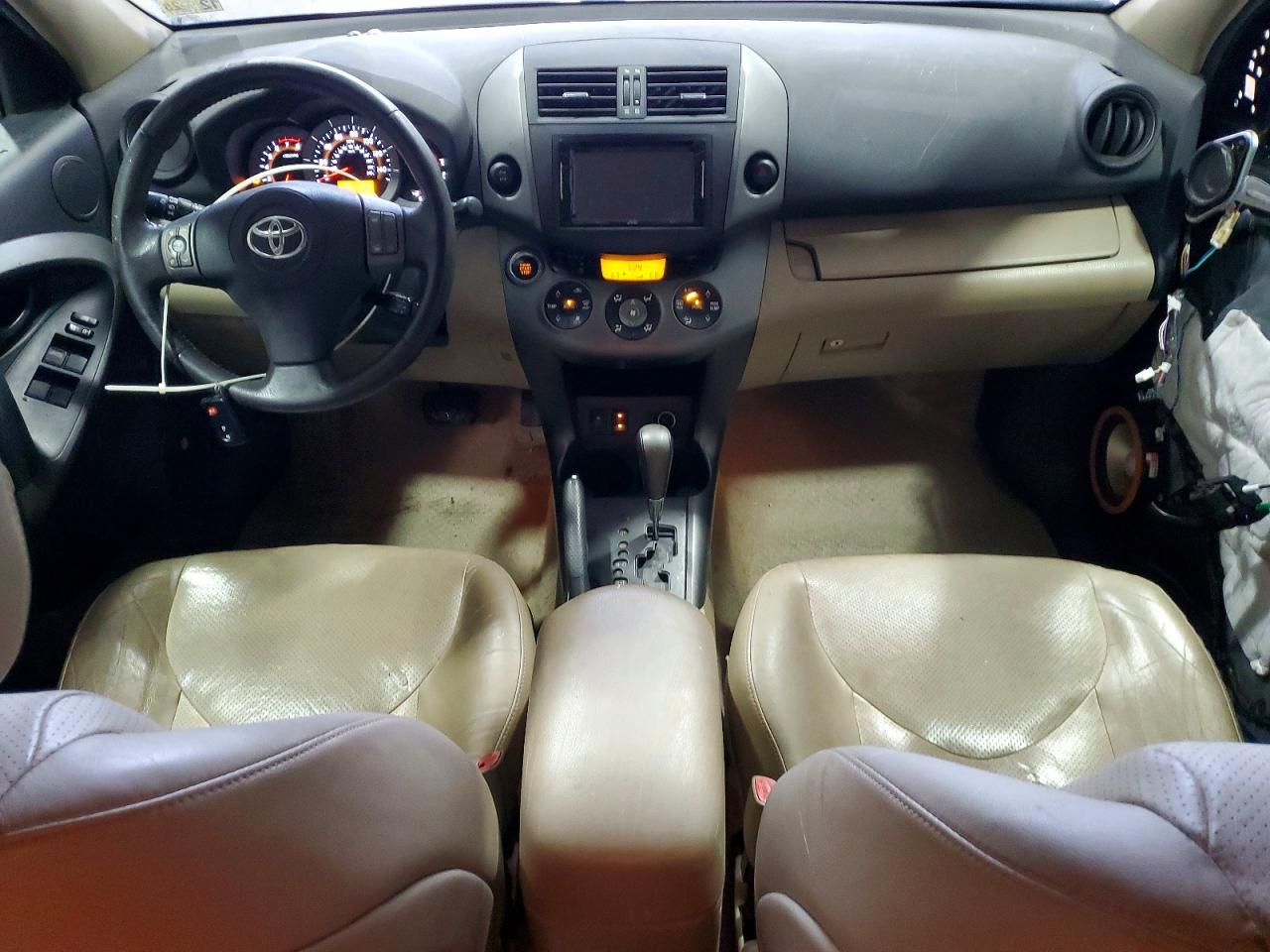 2010 TOYOTA RAV4 LIMITED photo 8