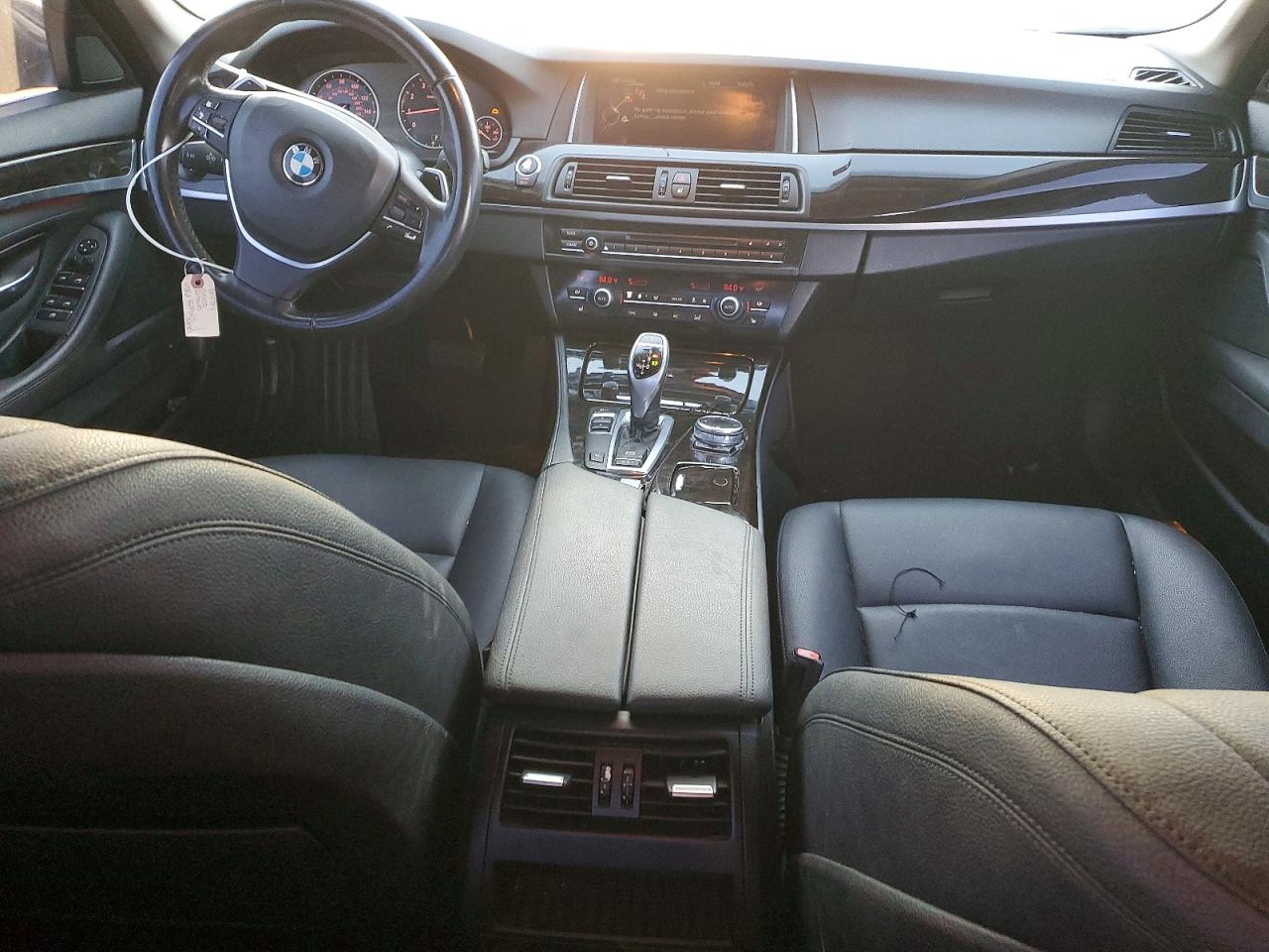 2016 BMW 528 I photo 22