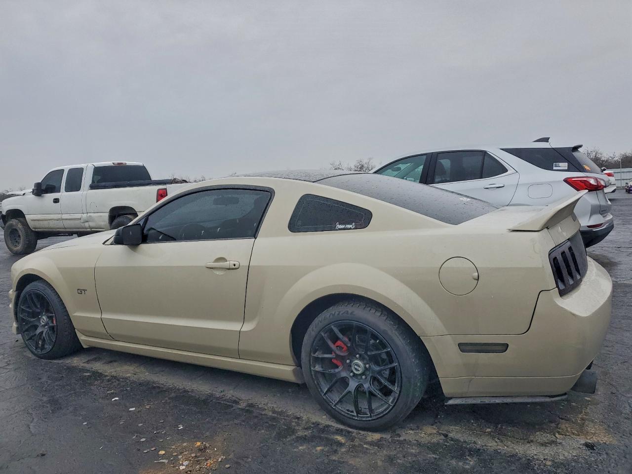 2006 FORD MUSTANG GT photo 3