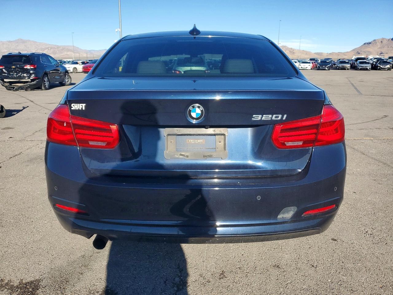 2016 BMW 320 I photo 6