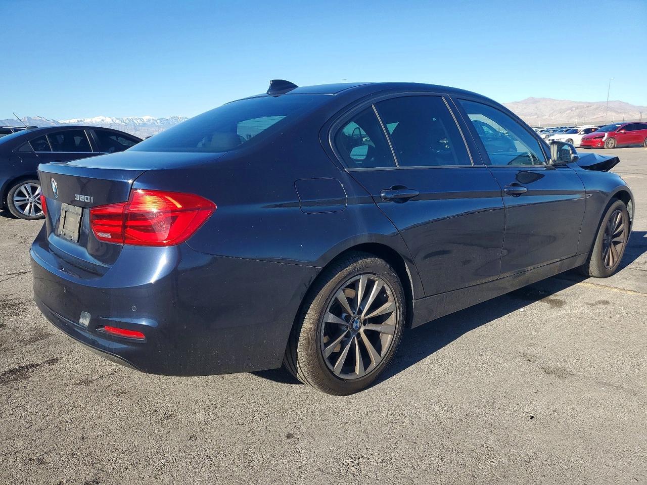 2016 BMW 320 I photo 3