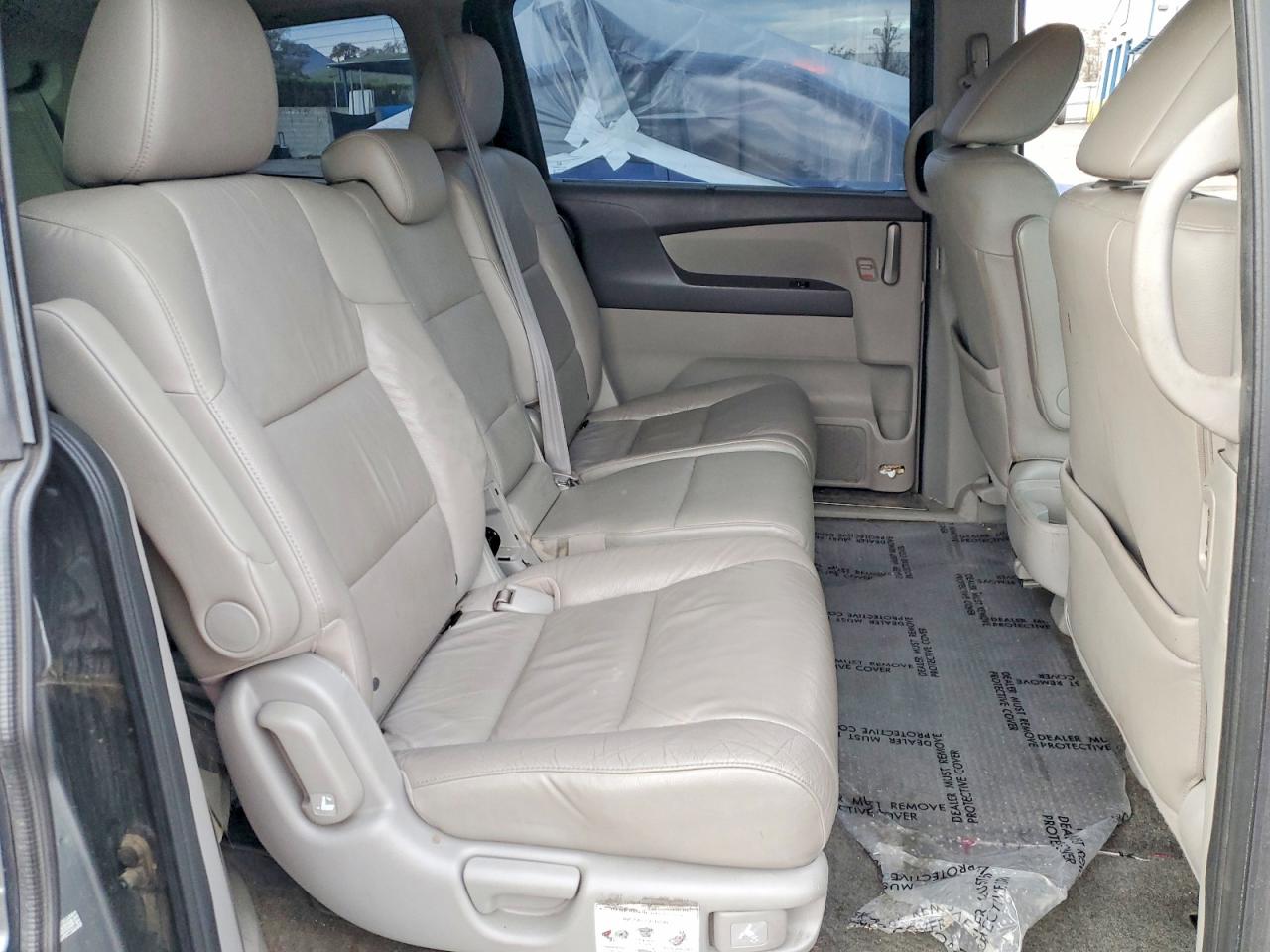 2012 HONDA ODYSSEY TOURING photo 11