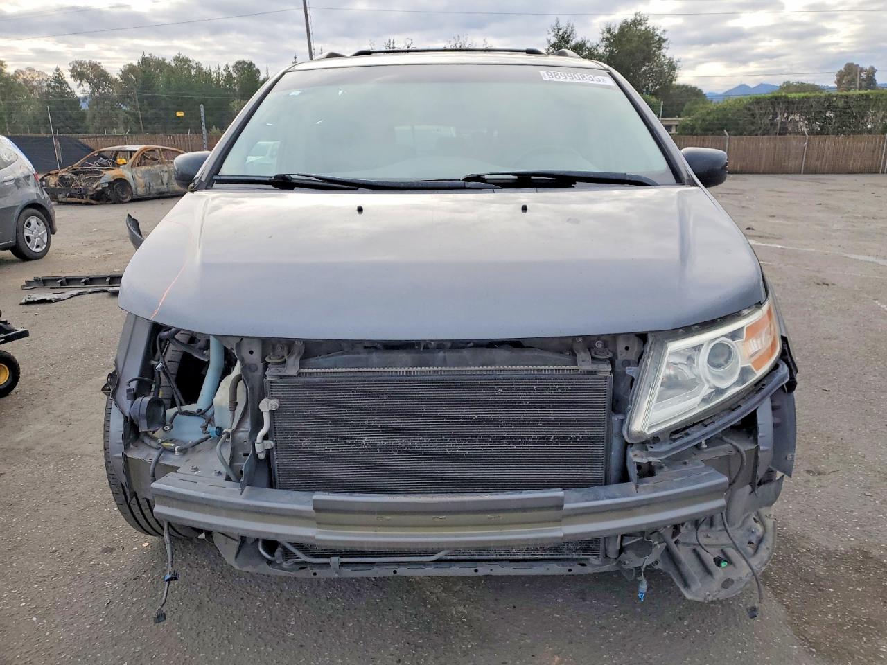 2012 HONDA ODYSSEY TOURING photo 5