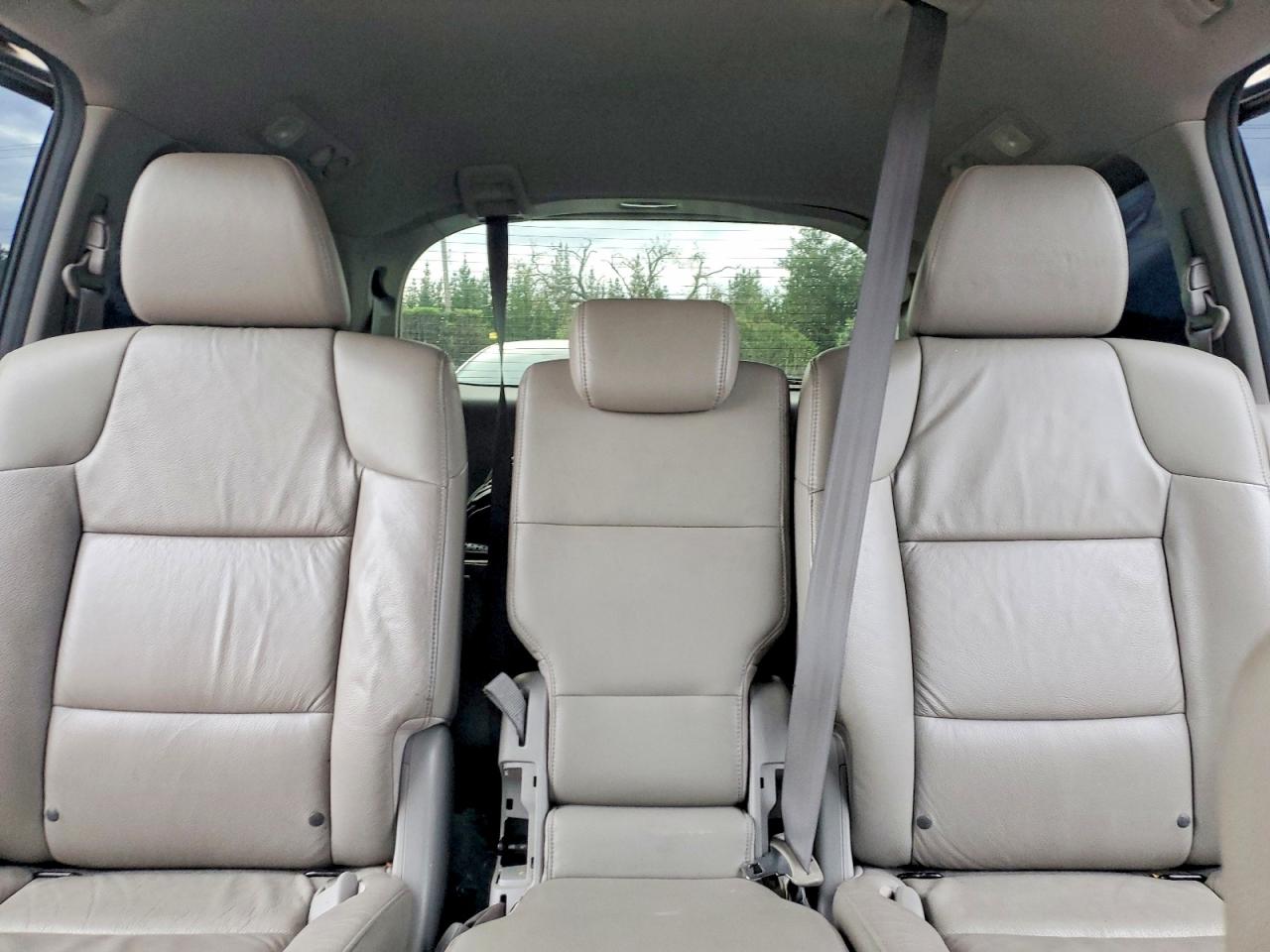 2012 HONDA ODYSSEY TOURING photo 10