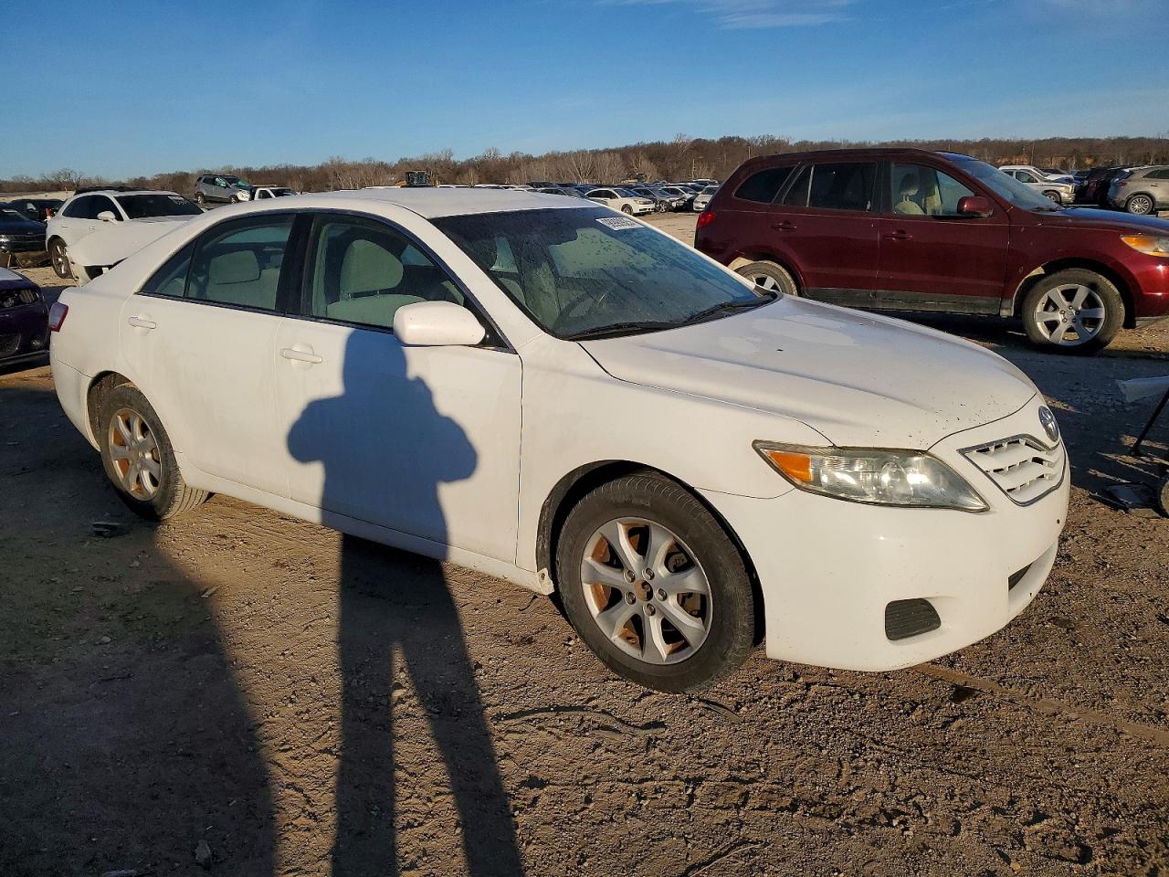 2011 TOYOTA CAMRY BASE photo 4