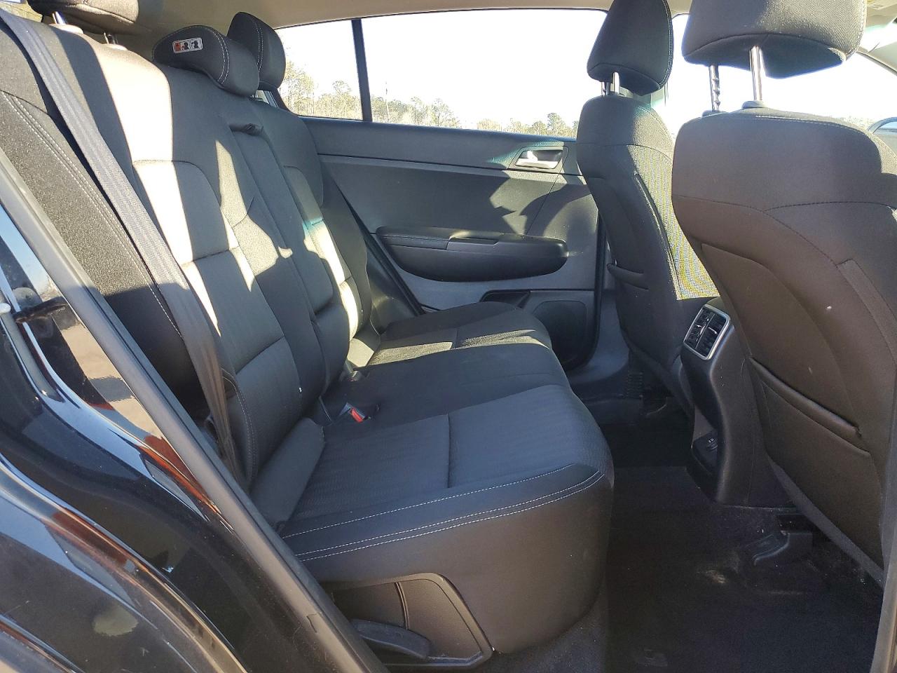 2017 KIA SPORTAGE LX photo 21