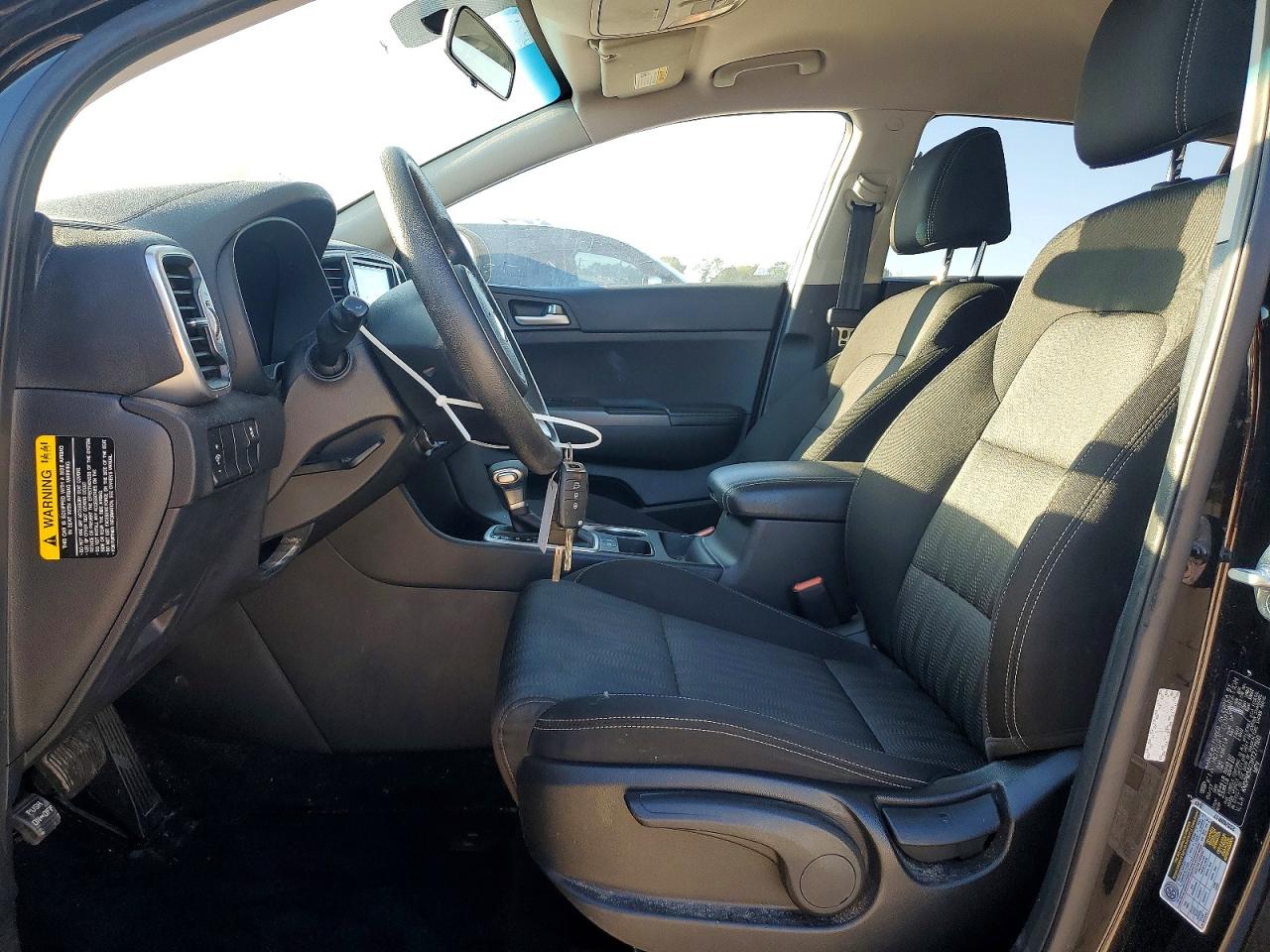 2017 KIA SPORTAGE LX photo 13