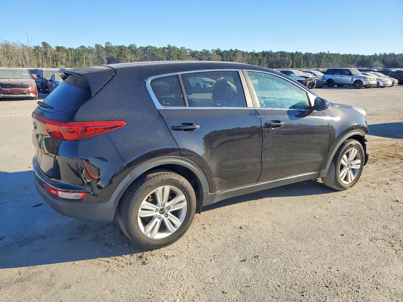 2017 KIA SPORTAGE LX photo 5