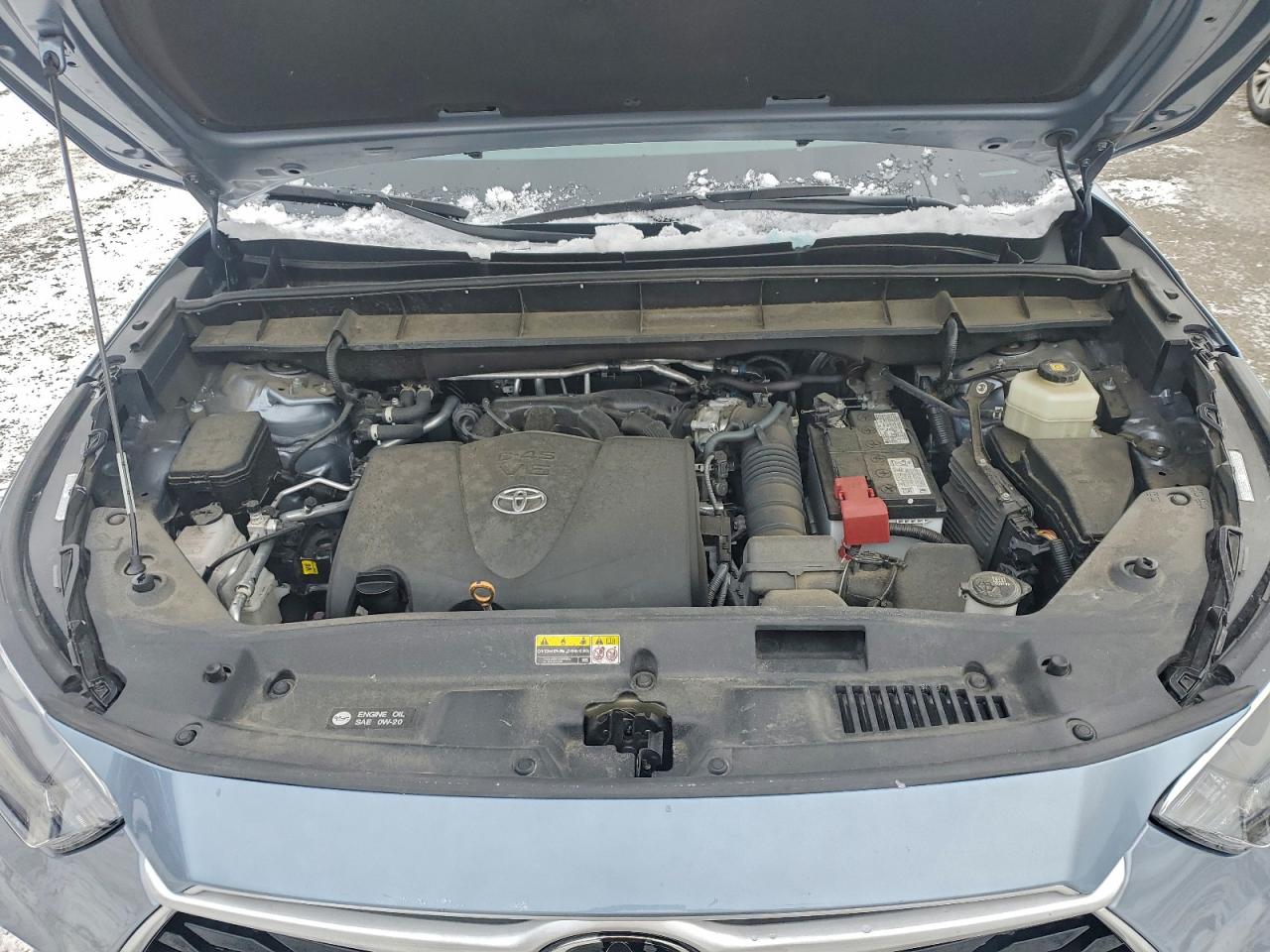 2022 TOYOTA HIGHLANDER XLE photo 23