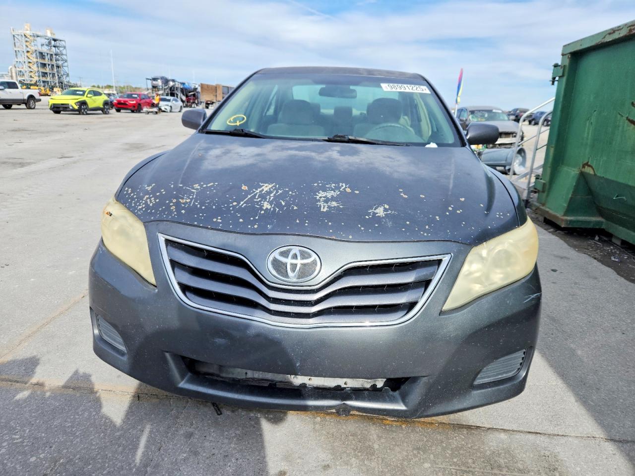 2010 TOYOTA CAMRY BASE photo 9
