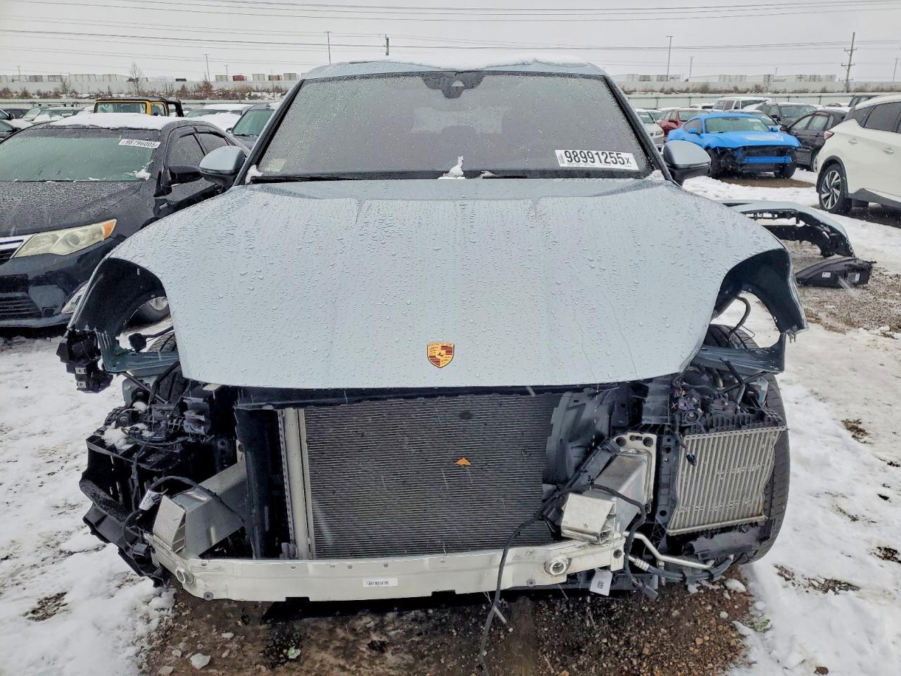 2024 PORSCHE CAYENNE photo 5