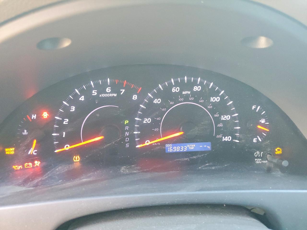 2011 TOYOTA CAMRY BASE photo 9