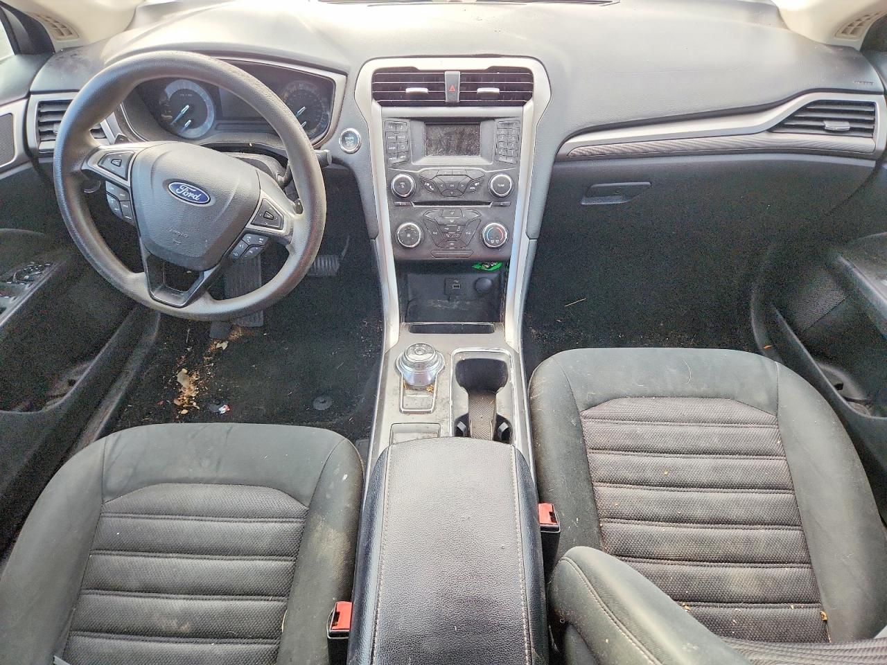 2018 FORD FUSION SE photo 8
