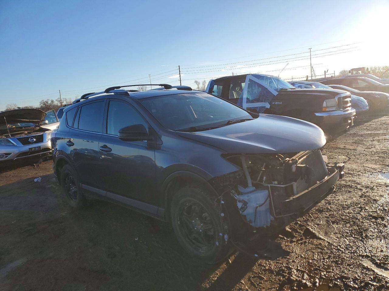 2016 TOYOTA RAV4 LE photo 4