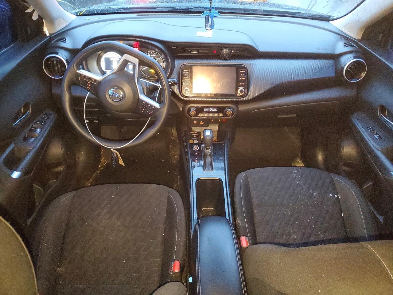2021 NISSAN KICKS SV photo 8