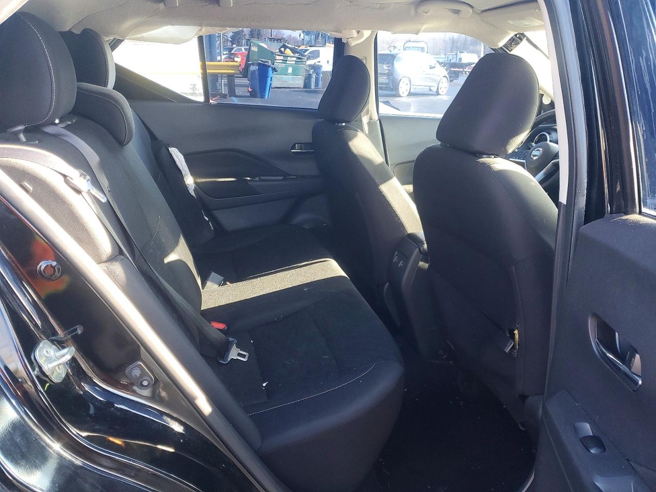 2021 NISSAN KICKS SV photo 10