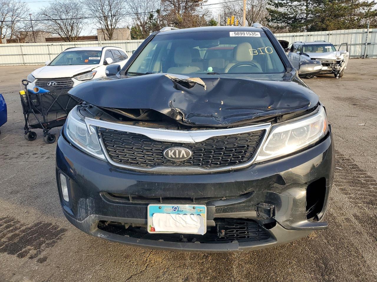 2014 KIA SORENTO LX photo 5