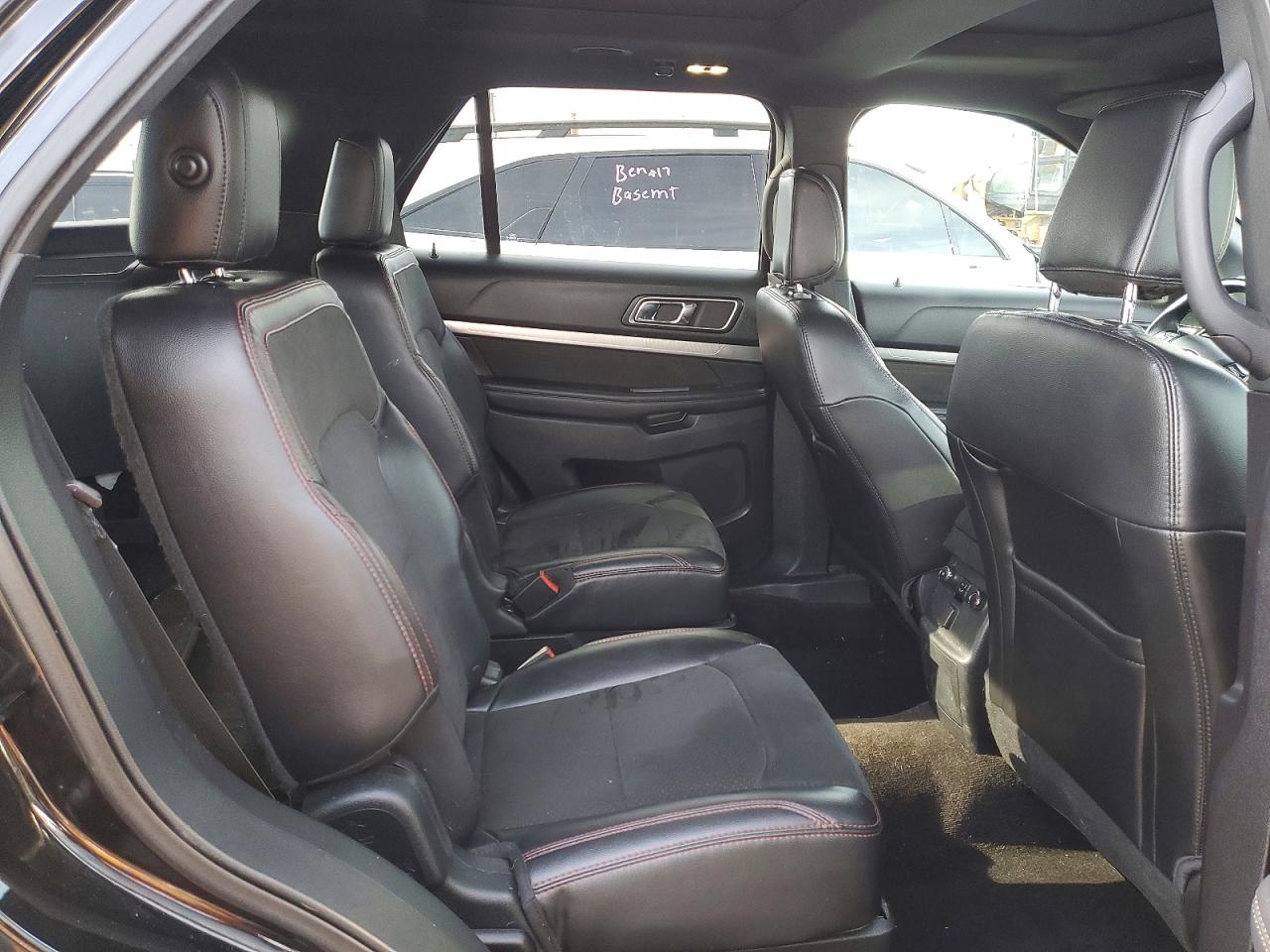 2018 FORD EXPLORER XLT photo 11