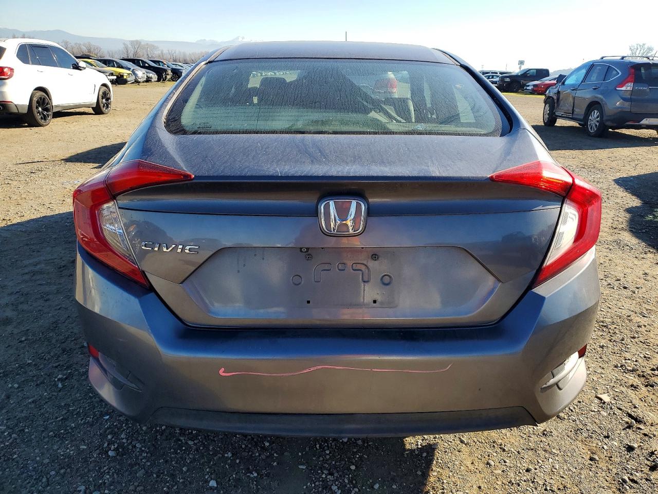 2016 HONDA CIVIC LX photo 6