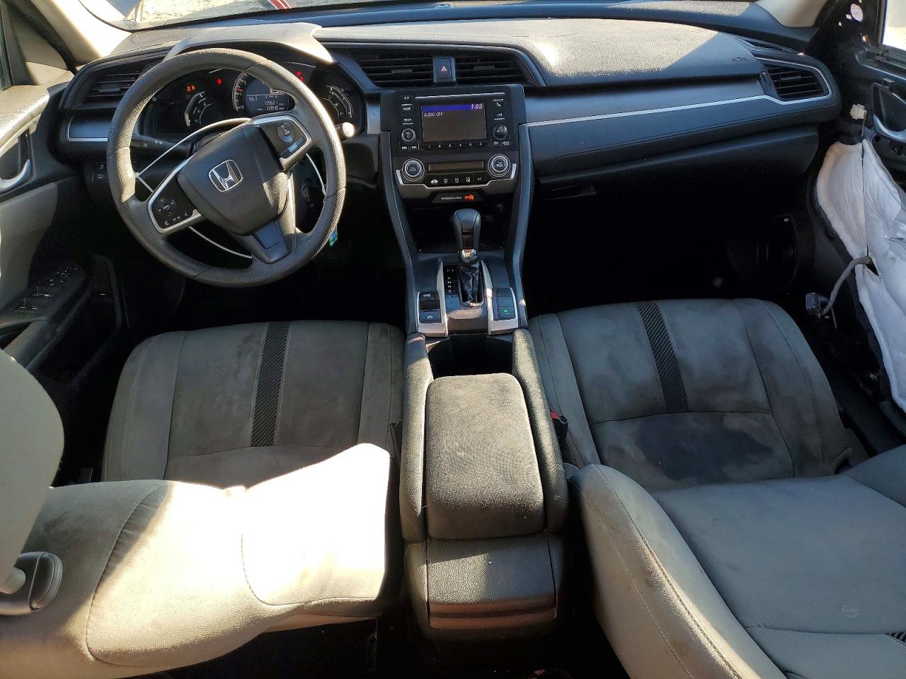2016 HONDA CIVIC LX photo 8