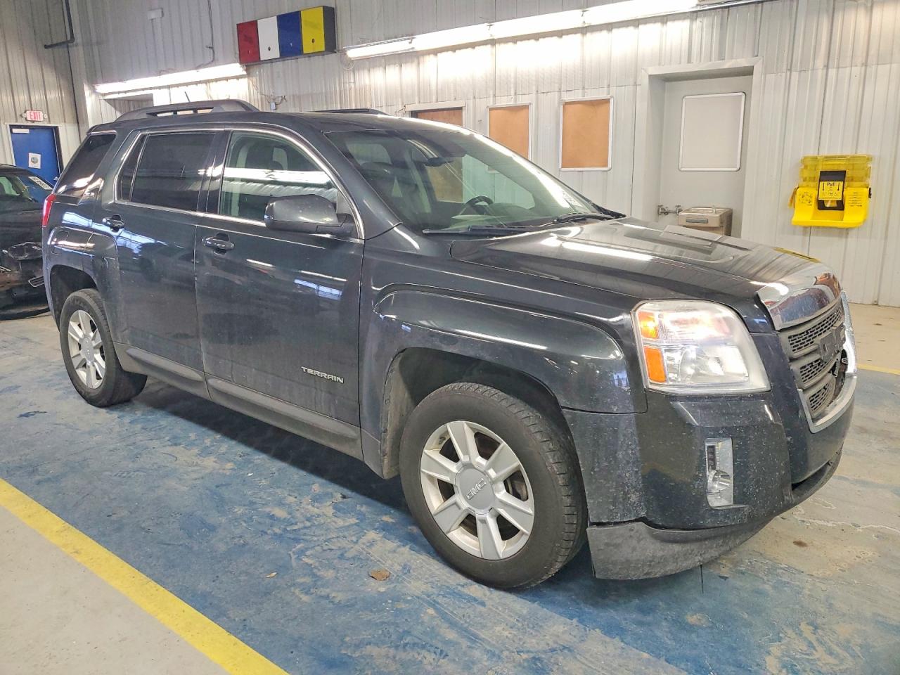 2013 GMC TERRAIN SLE photo 13