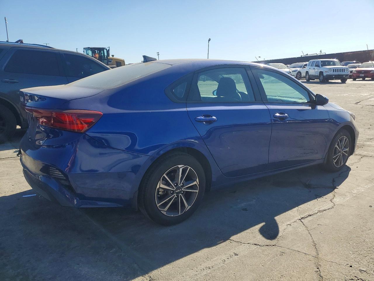 2024 KIA FORTE LX photo 3