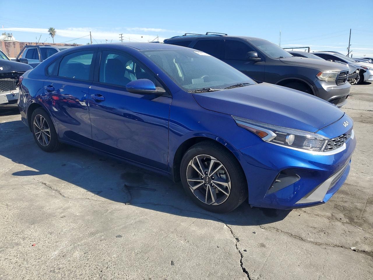 2024 KIA FORTE LX photo 4