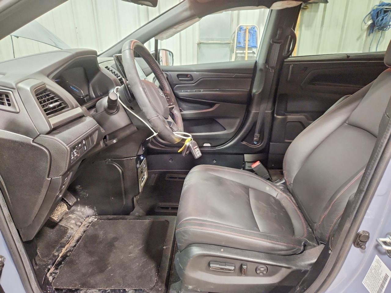2024 HONDA ODYSSEY SPORT photo 7