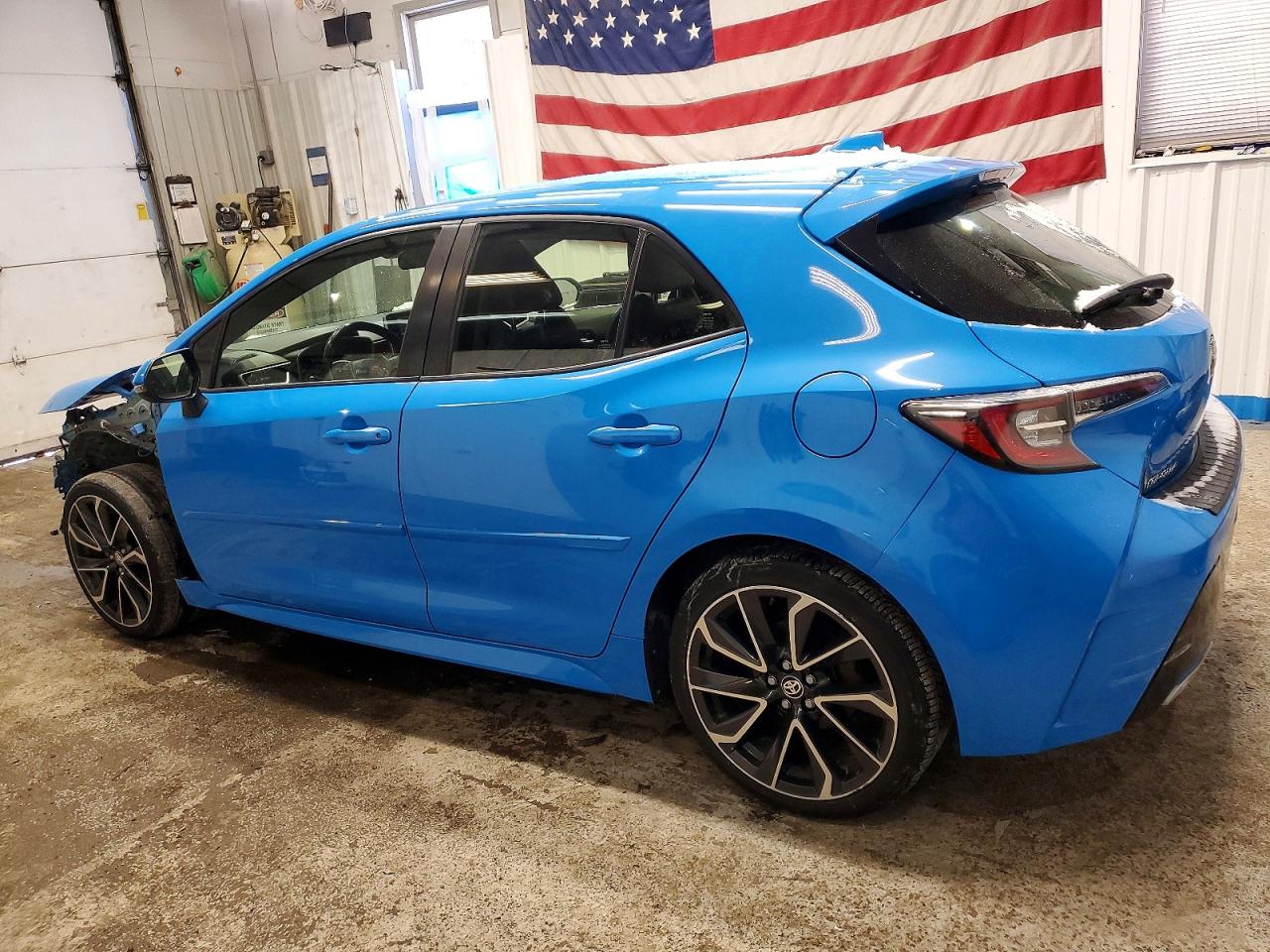 2019 TOYOTA COROLLA SE photo 2