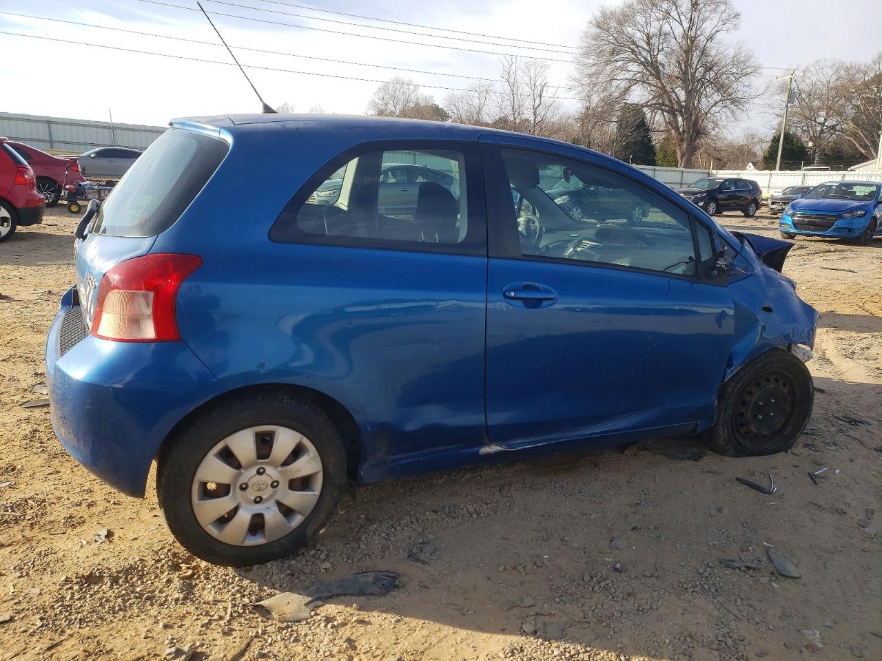 2008 TOYOTA YARIS photo 3