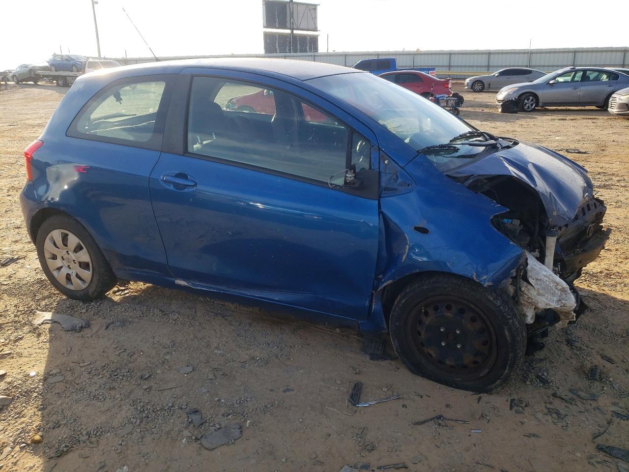 2008 TOYOTA YARIS photo 4