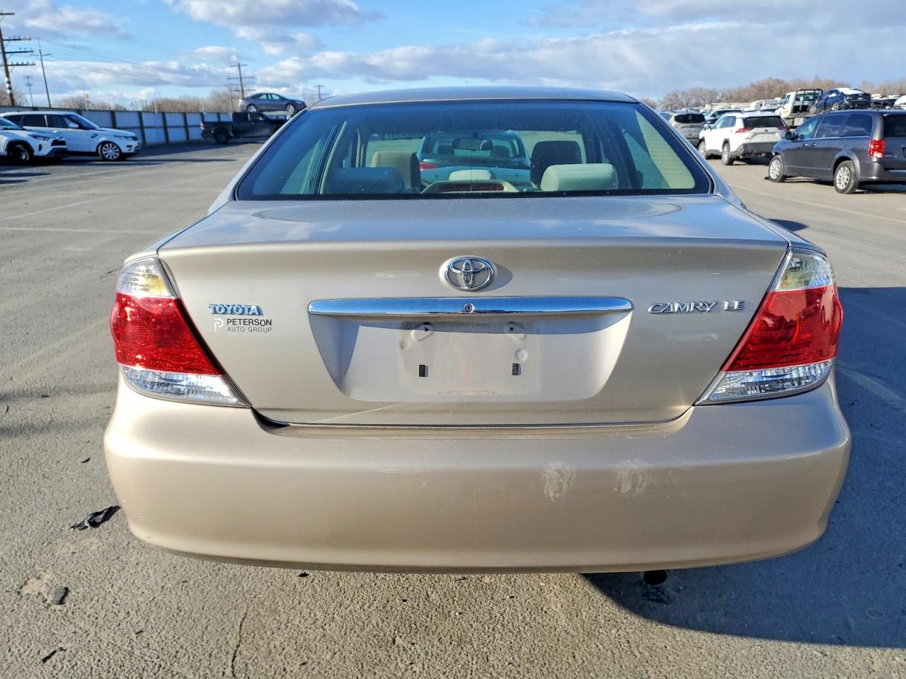 2005 TOYOTA CAMRY LE photo 6