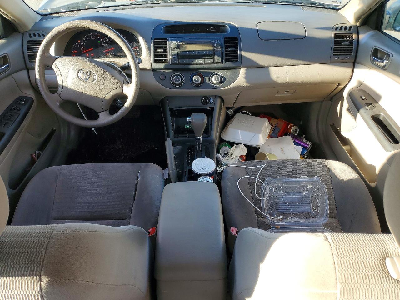 2005 TOYOTA CAMRY LE photo 8