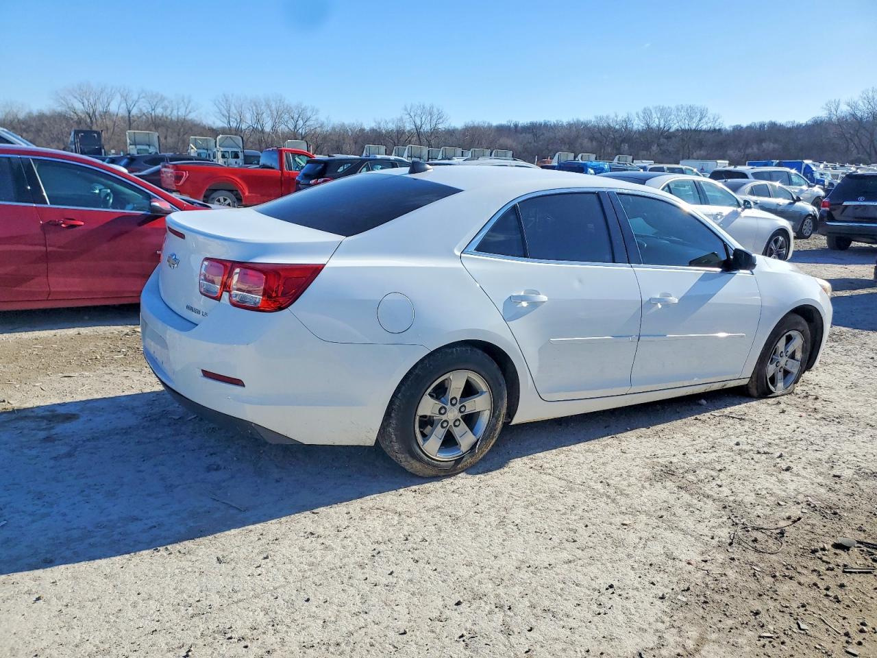2014 CHEVROLET MALIBU LS photo 3