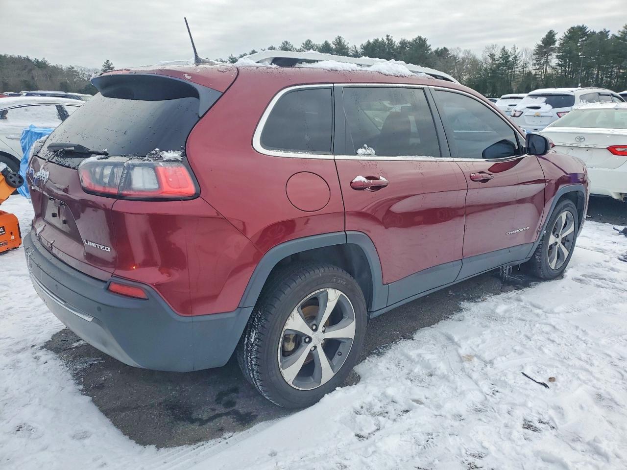 2019 JEEP CHEROKEE LIMITED photo 5