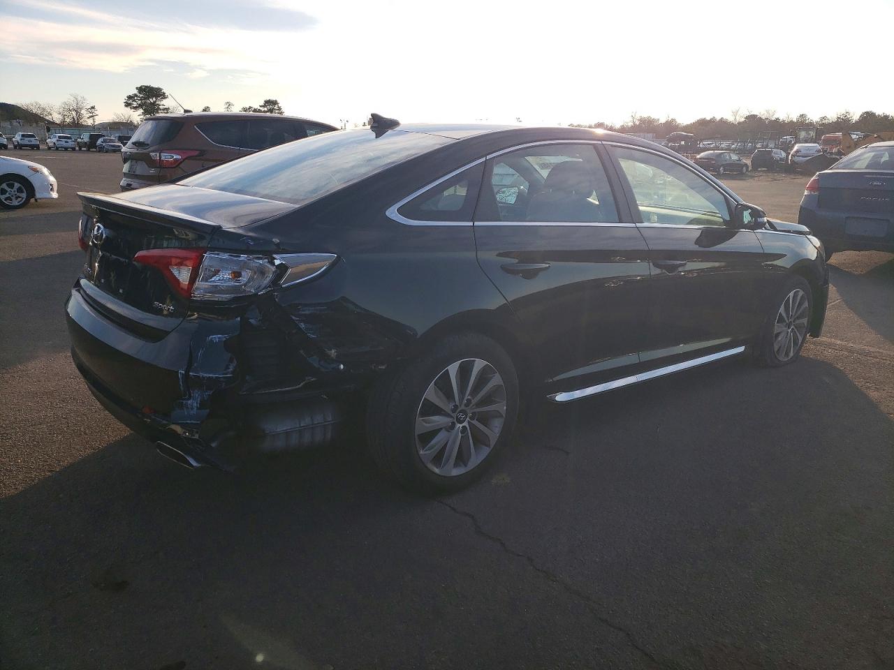 2015 HYUNDAI SONATA SPORT photo 3