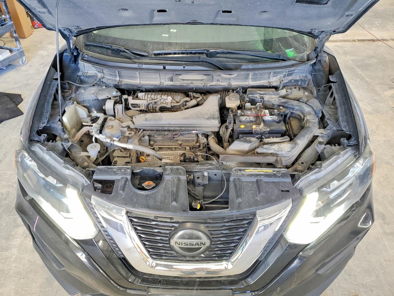 2018 NISSAN ROGUE S photo 12