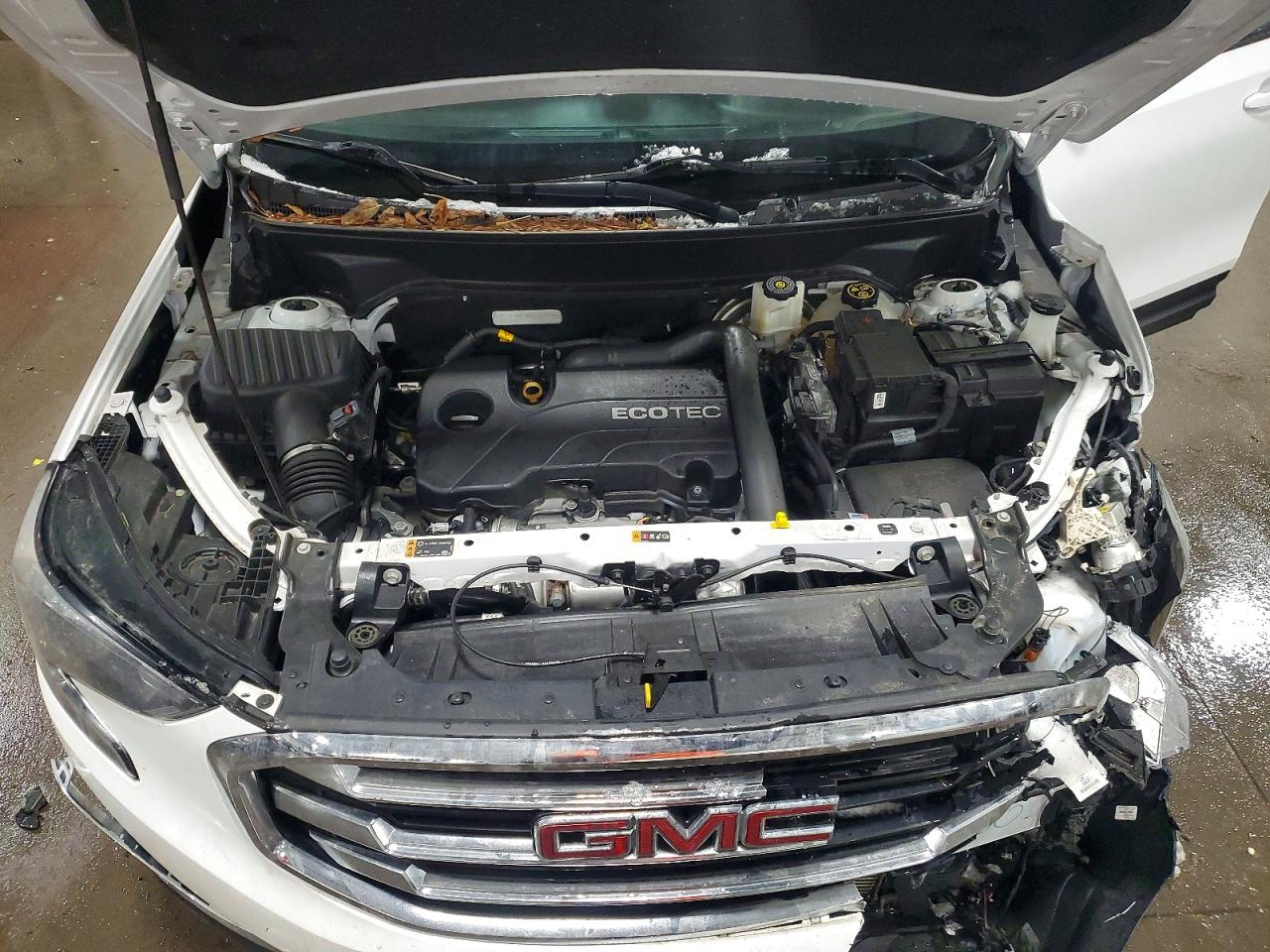 2020 GMC TERRAIN SLT photo 12