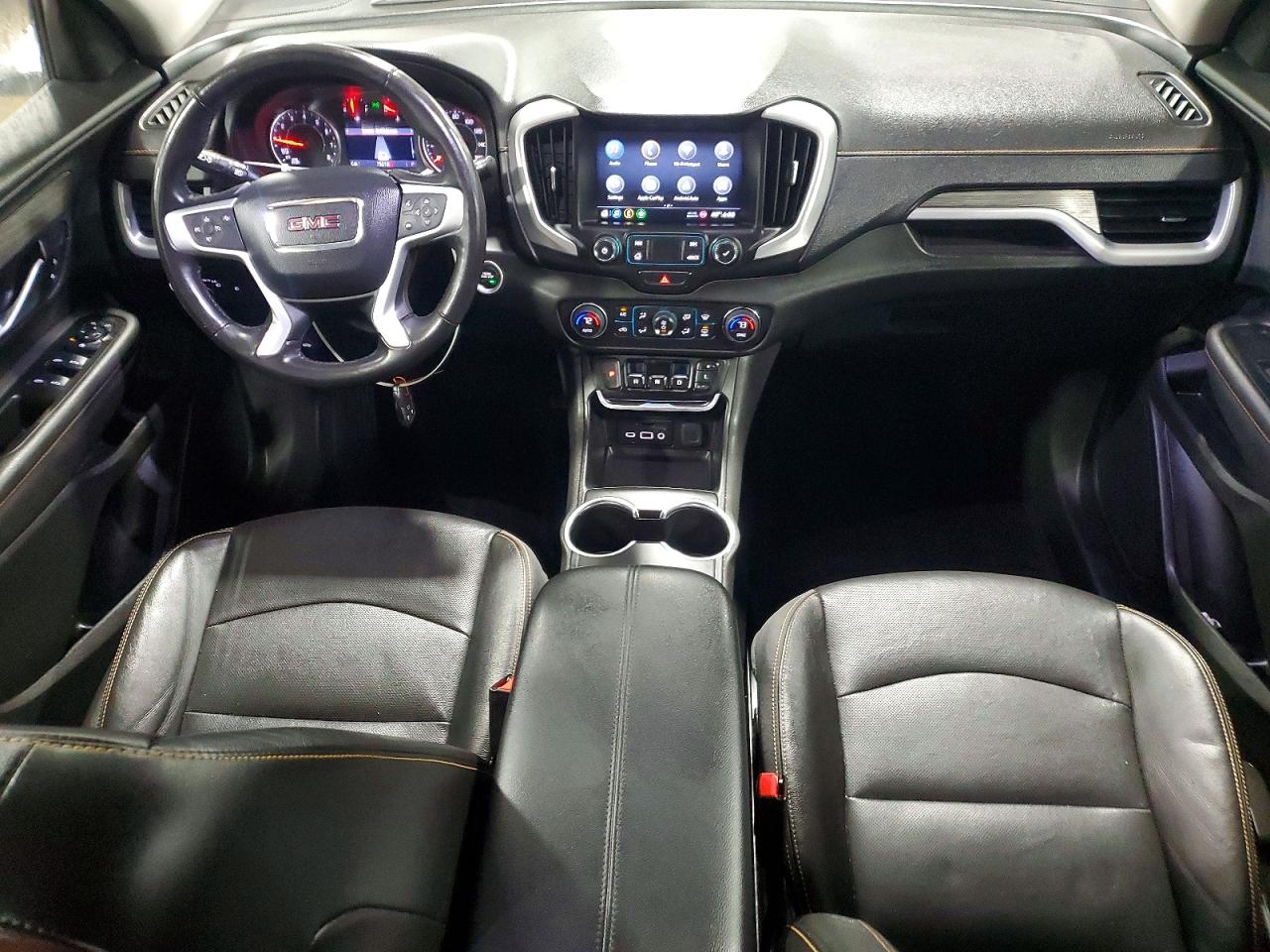 2020 GMC TERRAIN SLT photo 8