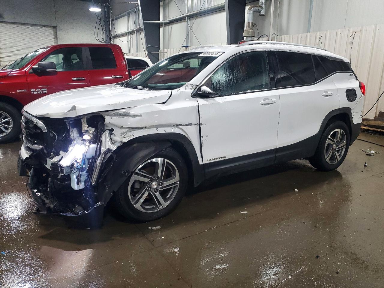2020 GMC TERRAIN