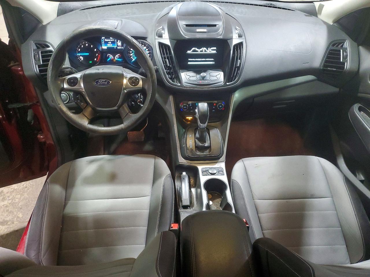 2015 FORD ESCAPE SE photo 8
