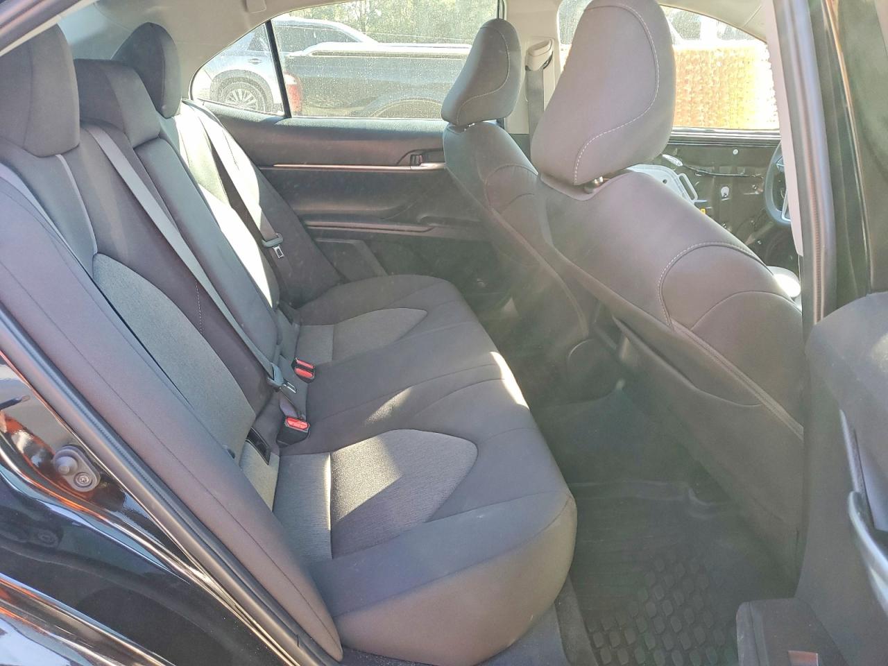 2024 TOYOTA CAMRY LE photo 10