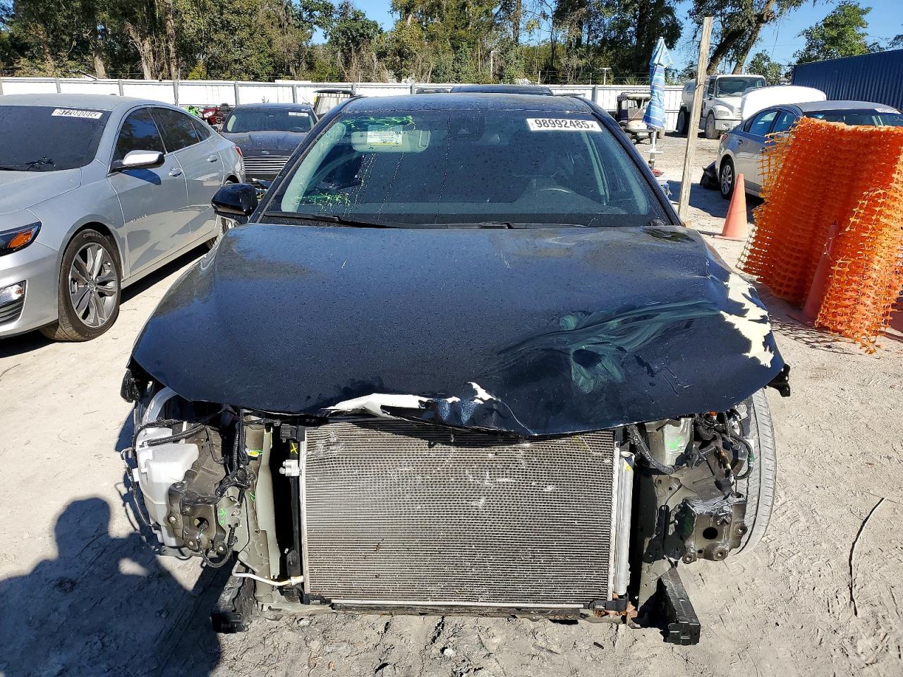 2024 TOYOTA CAMRY LE photo 5
