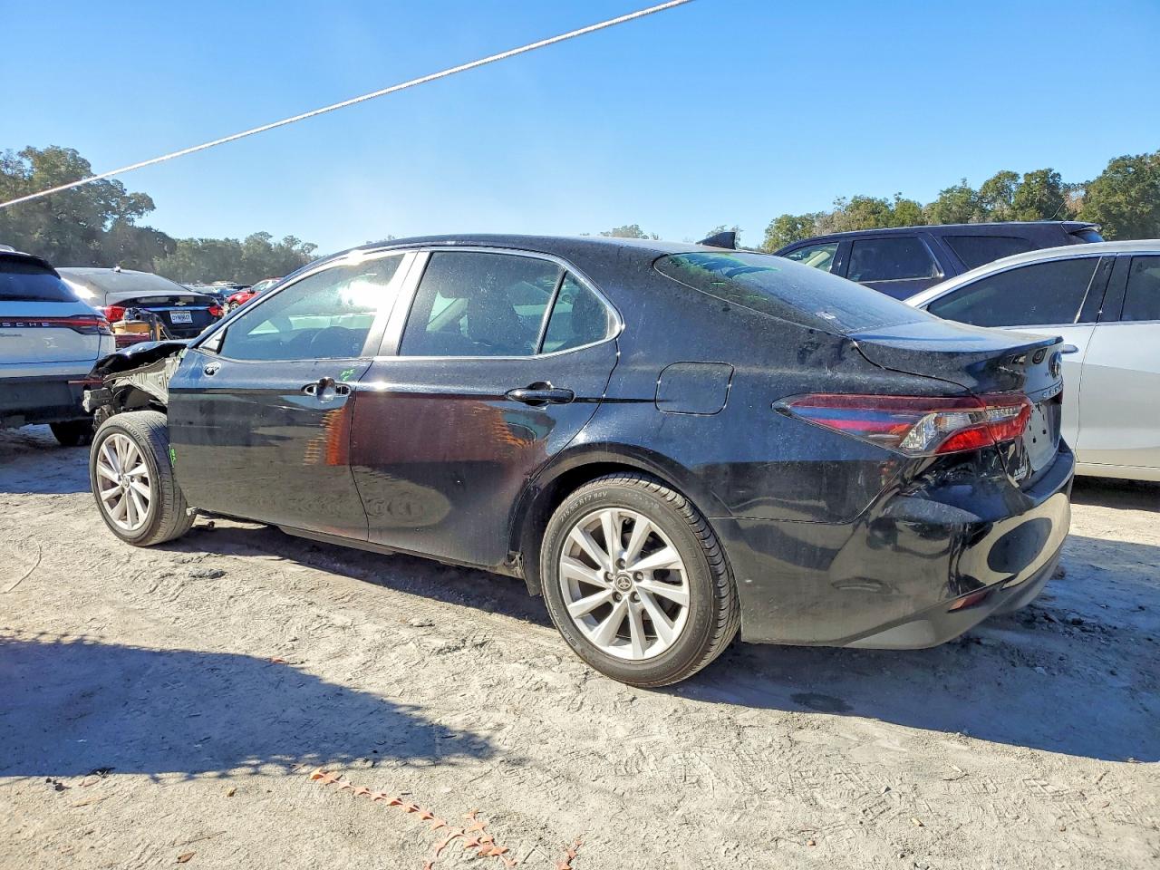 2024 TOYOTA CAMRY LE photo 2