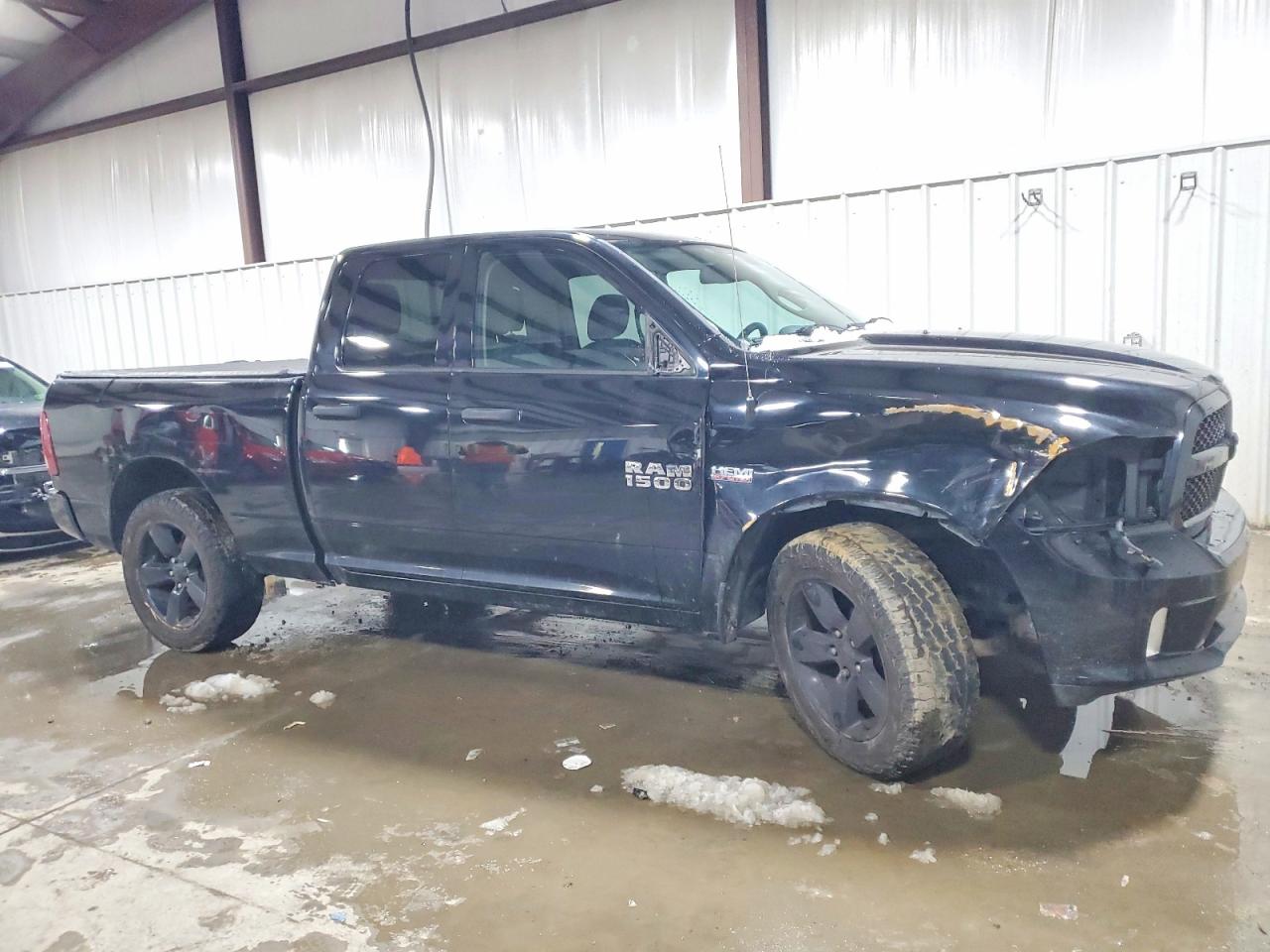 2014 RAM 1500 ST photo 4