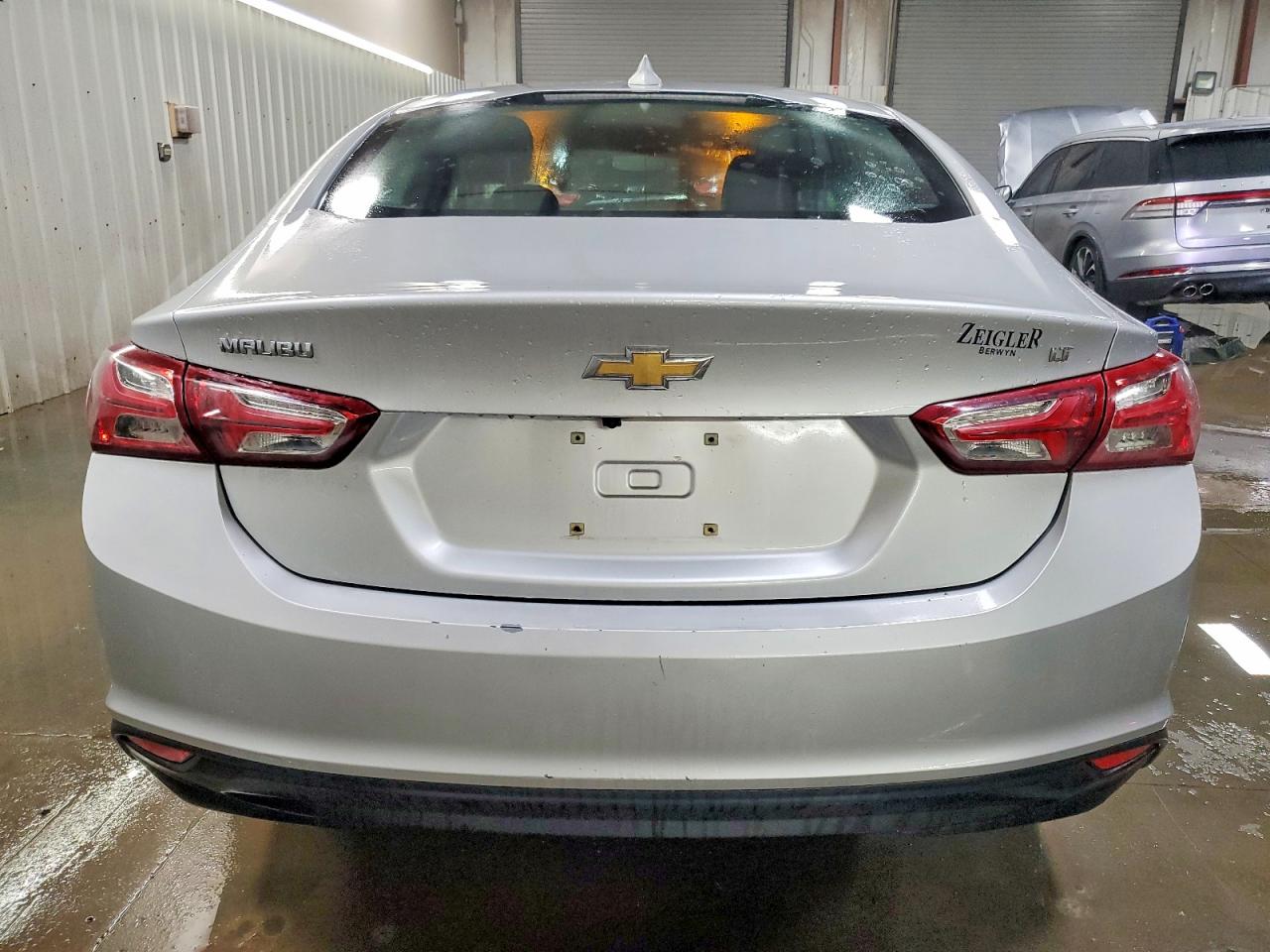 2021 CHEVROLET MALIBU LT photo 16